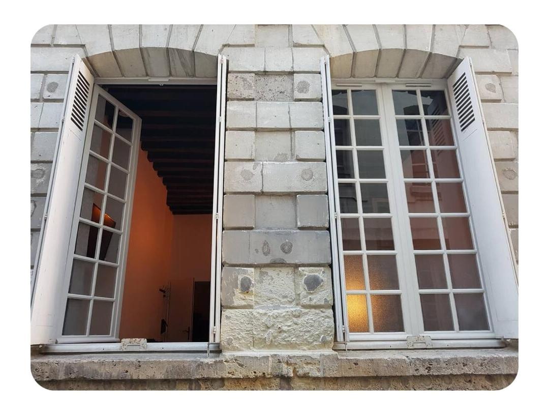 Appartement Havre de paix avec extérieur au coeur du vieux Tours Extérieur photo