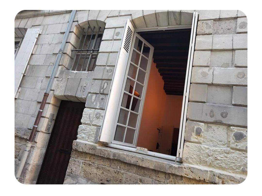 Appartement Havre de paix avec extérieur au coeur du vieux Tours Extérieur photo