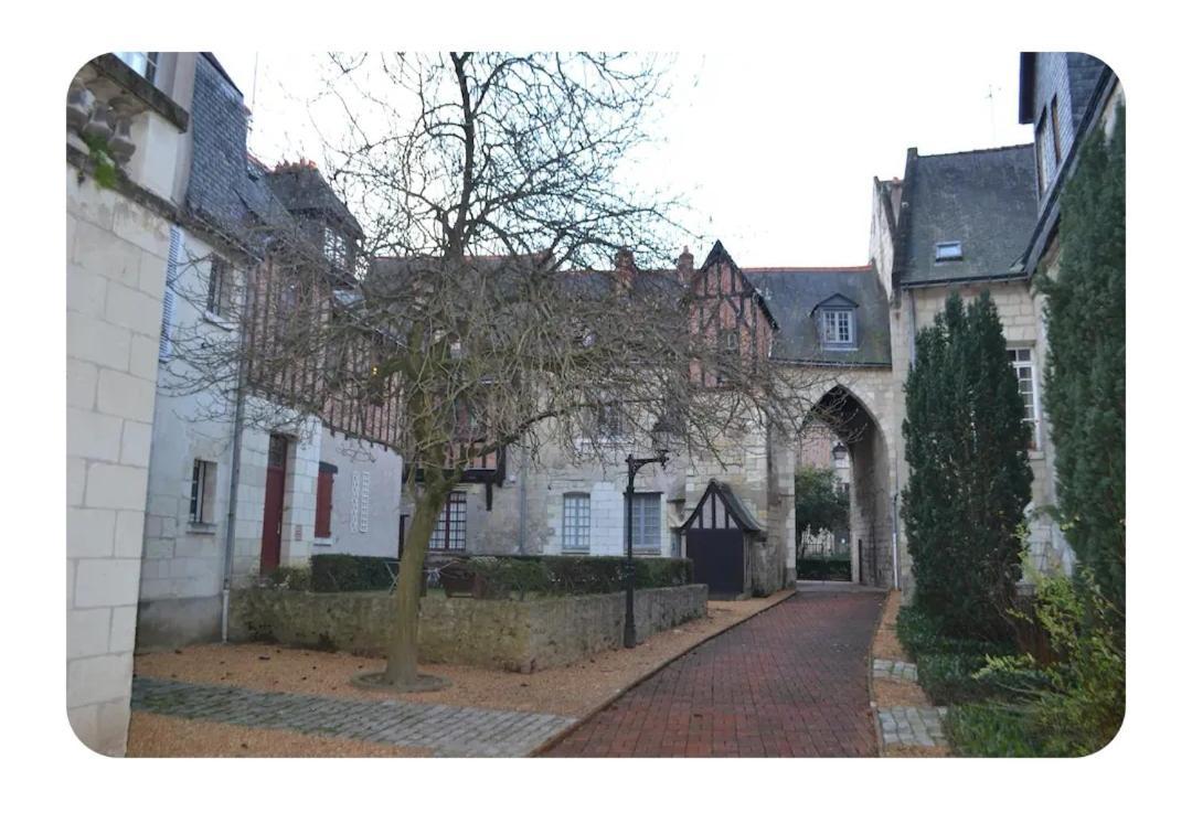 Appartement Havre de paix avec extérieur au coeur du vieux Tours Extérieur photo