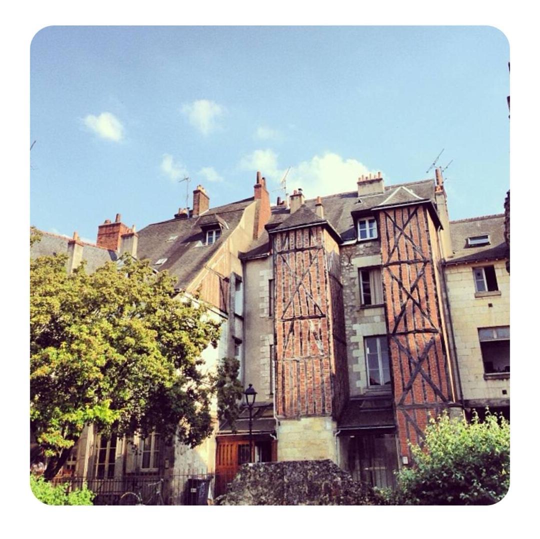 Appartement Havre de paix avec extérieur au coeur du vieux Tours Extérieur photo