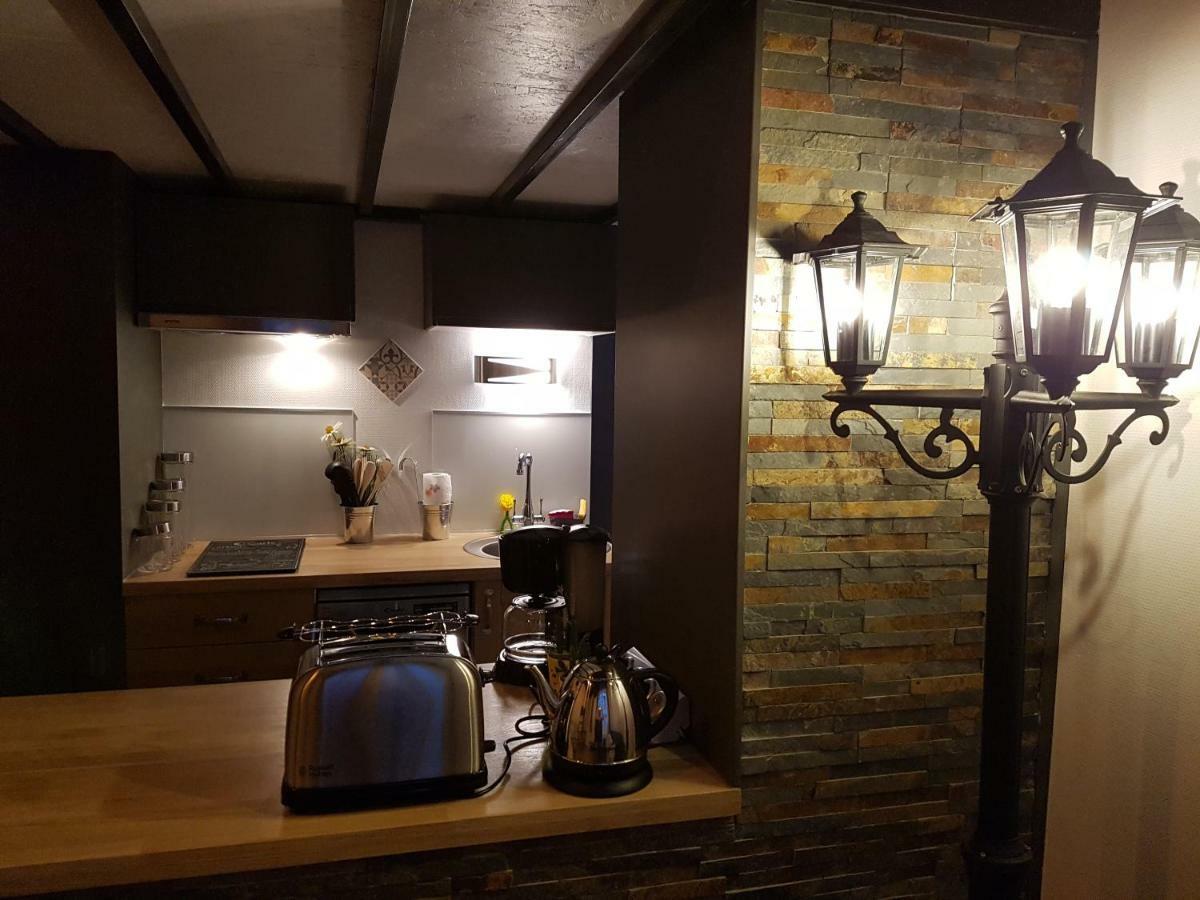 Appartement Havre de paix avec extérieur au coeur du vieux Tours Extérieur photo